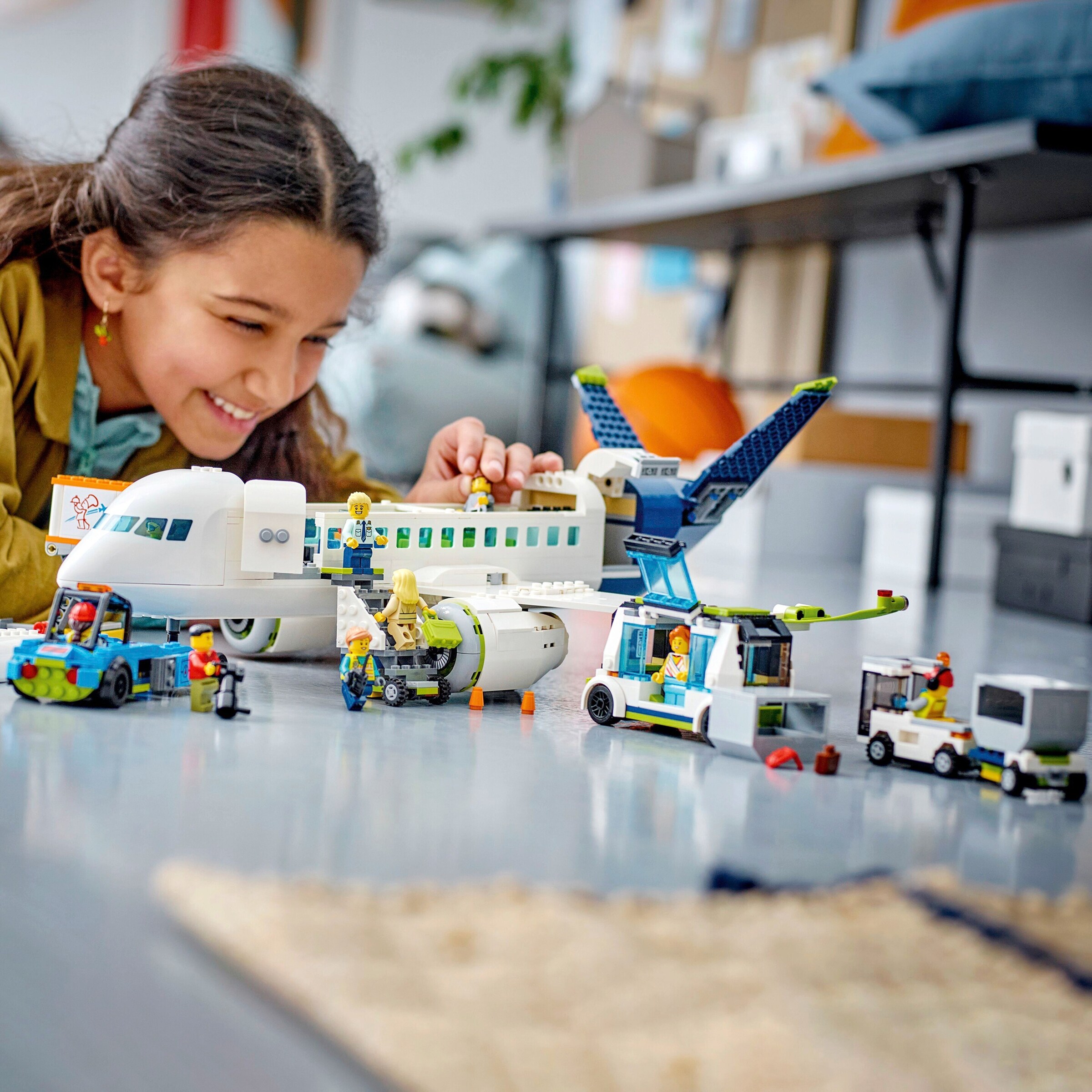 LEGO® - CITY 60367 Passagierflugzeug