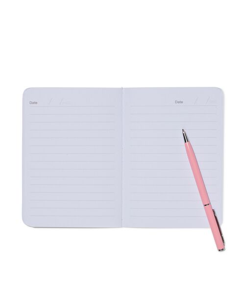 coffret cadeau avec 7 cahiers A6