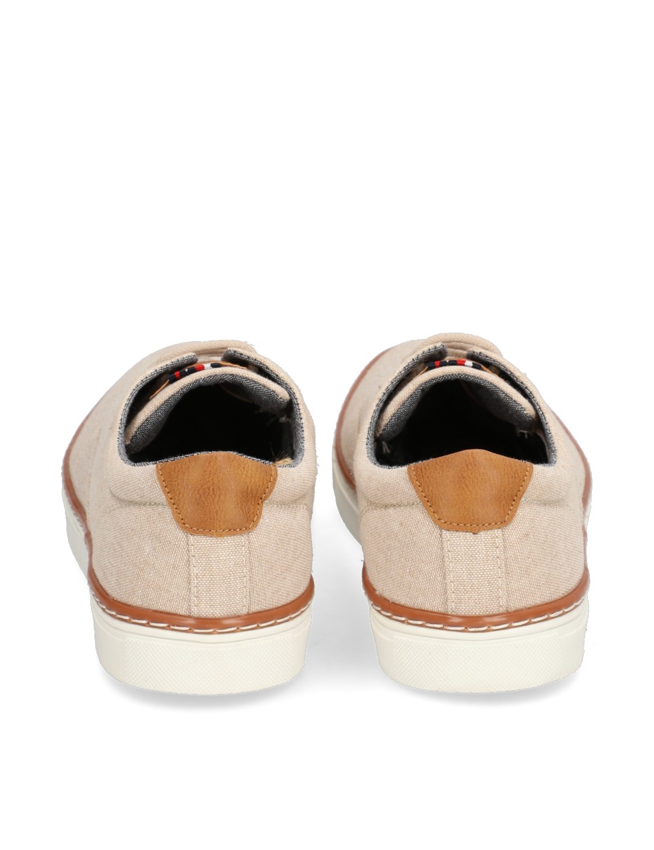 CANVAS SNEAKER