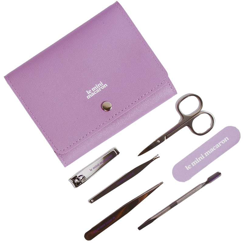 Le Mini Macaron Les Essentiels Manicure Set