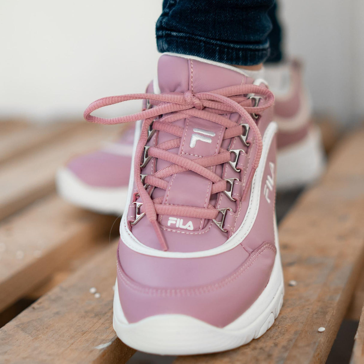FILA<br>Fila Strada low damesko
