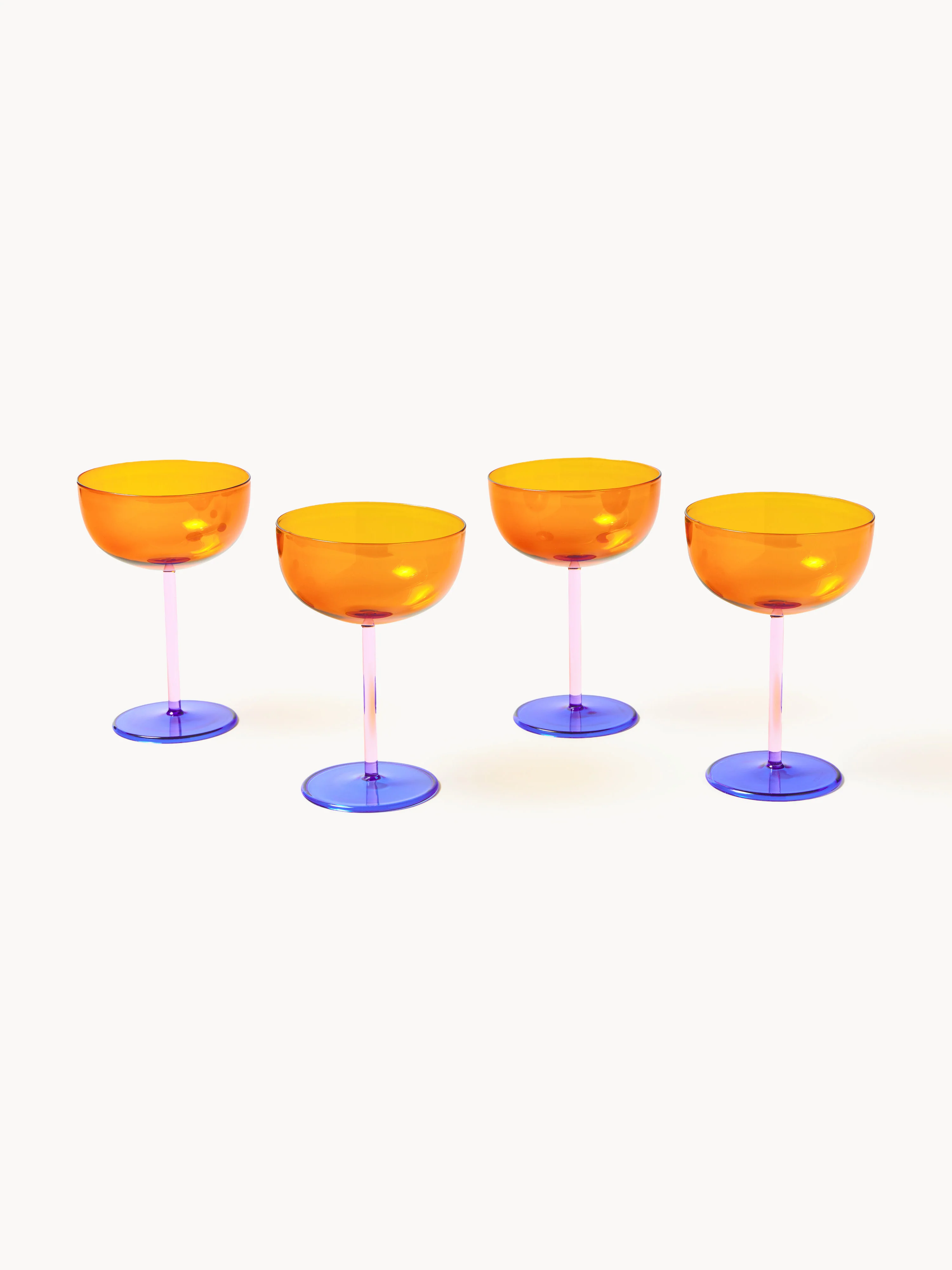 Mondgeblazen champagneglazen Karisa, 4-delig