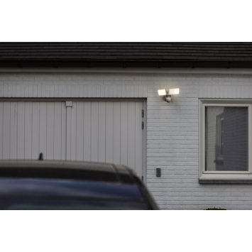 LUTEC slimme LED buitenlamp Libra met camera en bewegingssensor