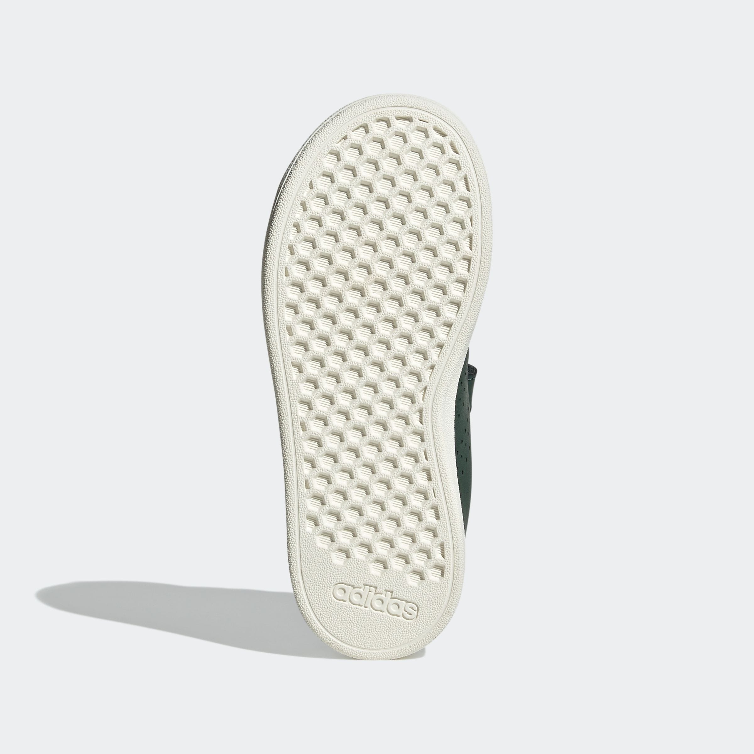 adidas Sportswear Klettschuh »ADVANTAGE MANDALORIAN CF C«  Design auf den Spuren des adidas Stan Smith