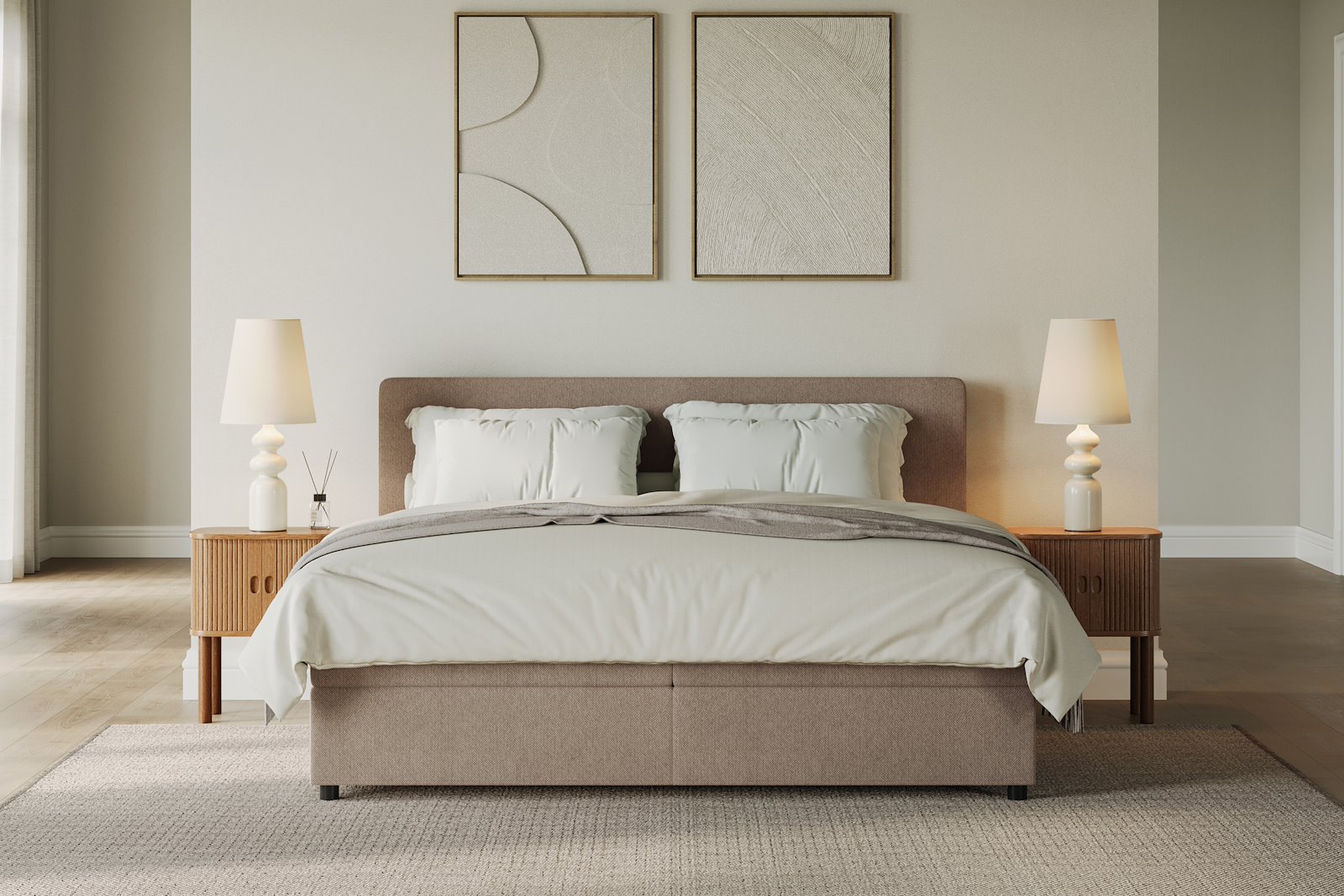 Premium 10 oppbevaringsseng 140x200 cm Magasinseng med oppbevaring, åpnes fra siden. I tekstil storm 06 mørk beige, med fast fasthetsgrad og premium 10 overmadrass,sorte ben. Sengegavl selges separat.