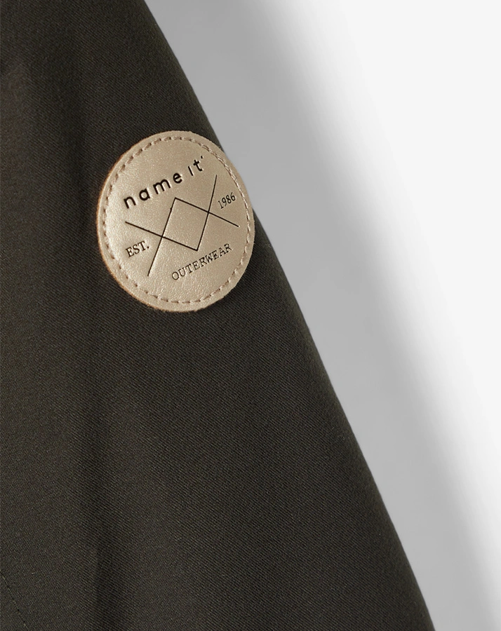 Winter-Parka NMFMIBIS mit Kunstfellbesatz in schwarz