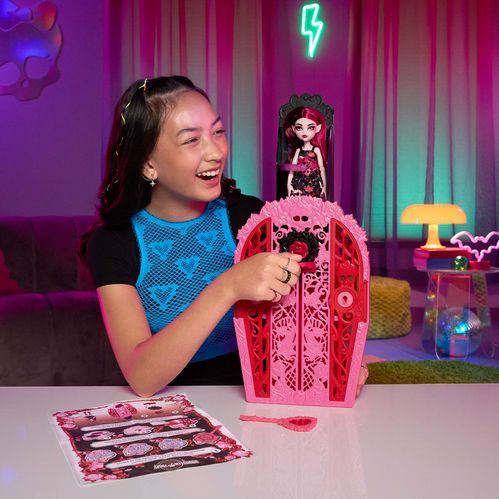 Monster High Skulltimate Secrets Draculaura