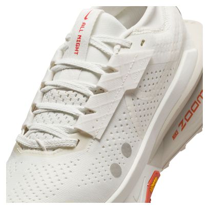 Chaussures Trail Nike Zegama 2 Beige Femme