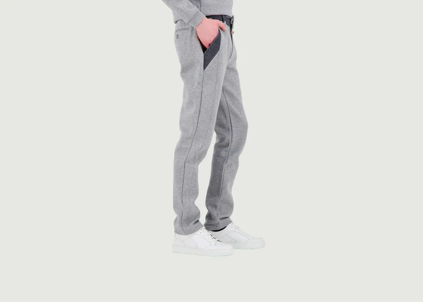 Pantalon décontracté à détails contrastés Sporty City JagVi Rive Gauche