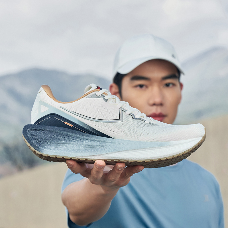 Xtep Airflow 1.0 Sail White/Ink Blue