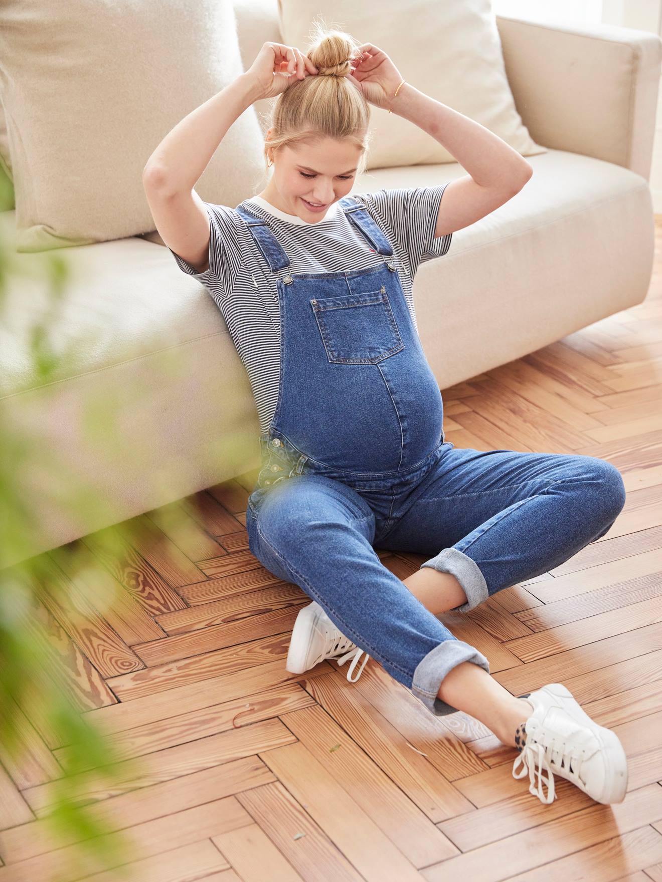 Jardineira jeans para gestantes e lactantes, jeans natural