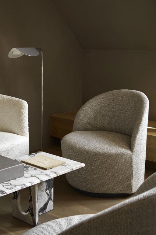 Audo Copenhagen Wing vloerlamp aluminium