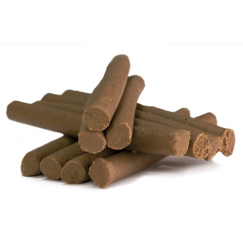 Petiscos frescos de carne para cães Arquivet, em formato de palitos, sabor cordeiro.