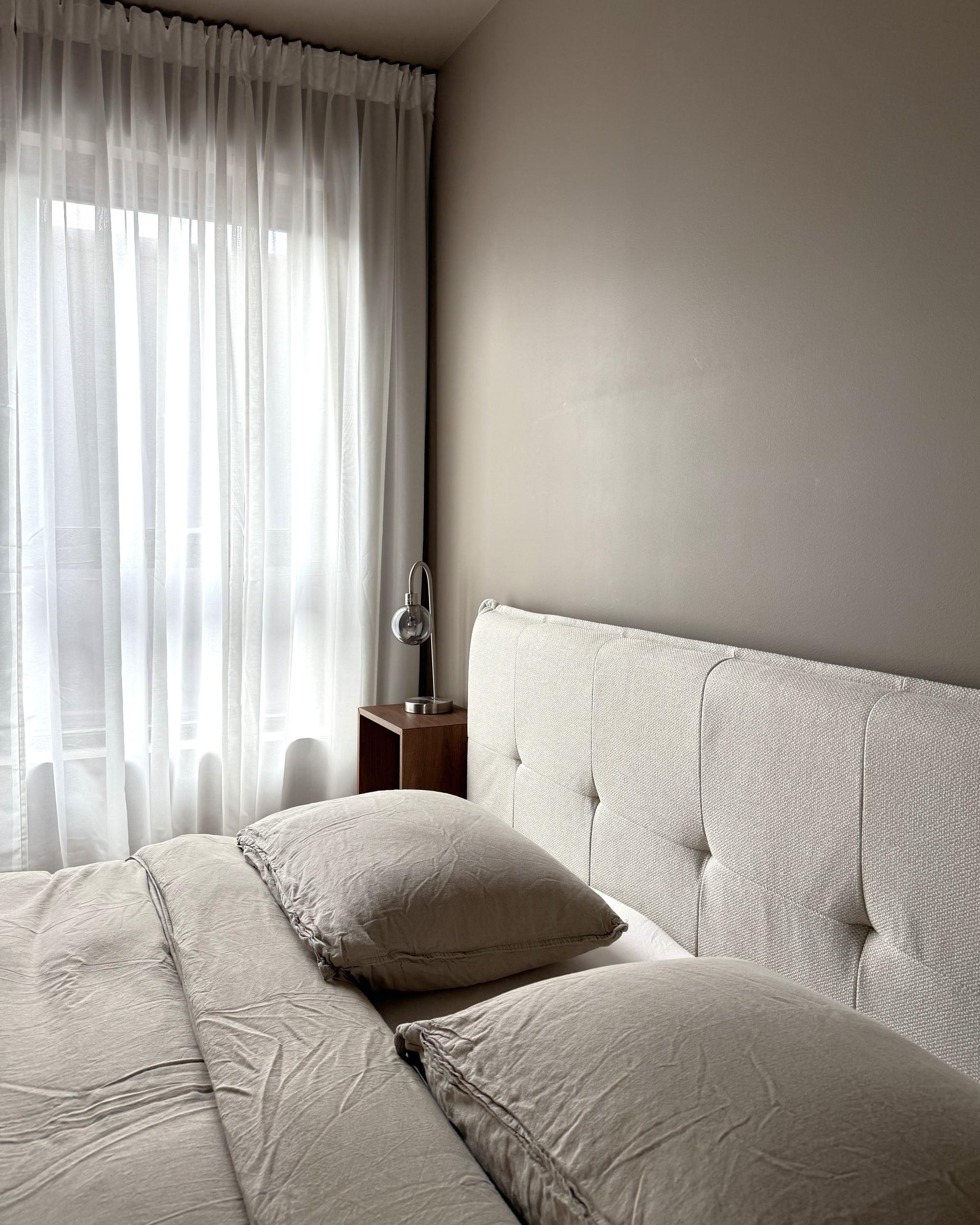 Bed Kunstlinnen LESTRE 180 x 200 cm Gebroken wit