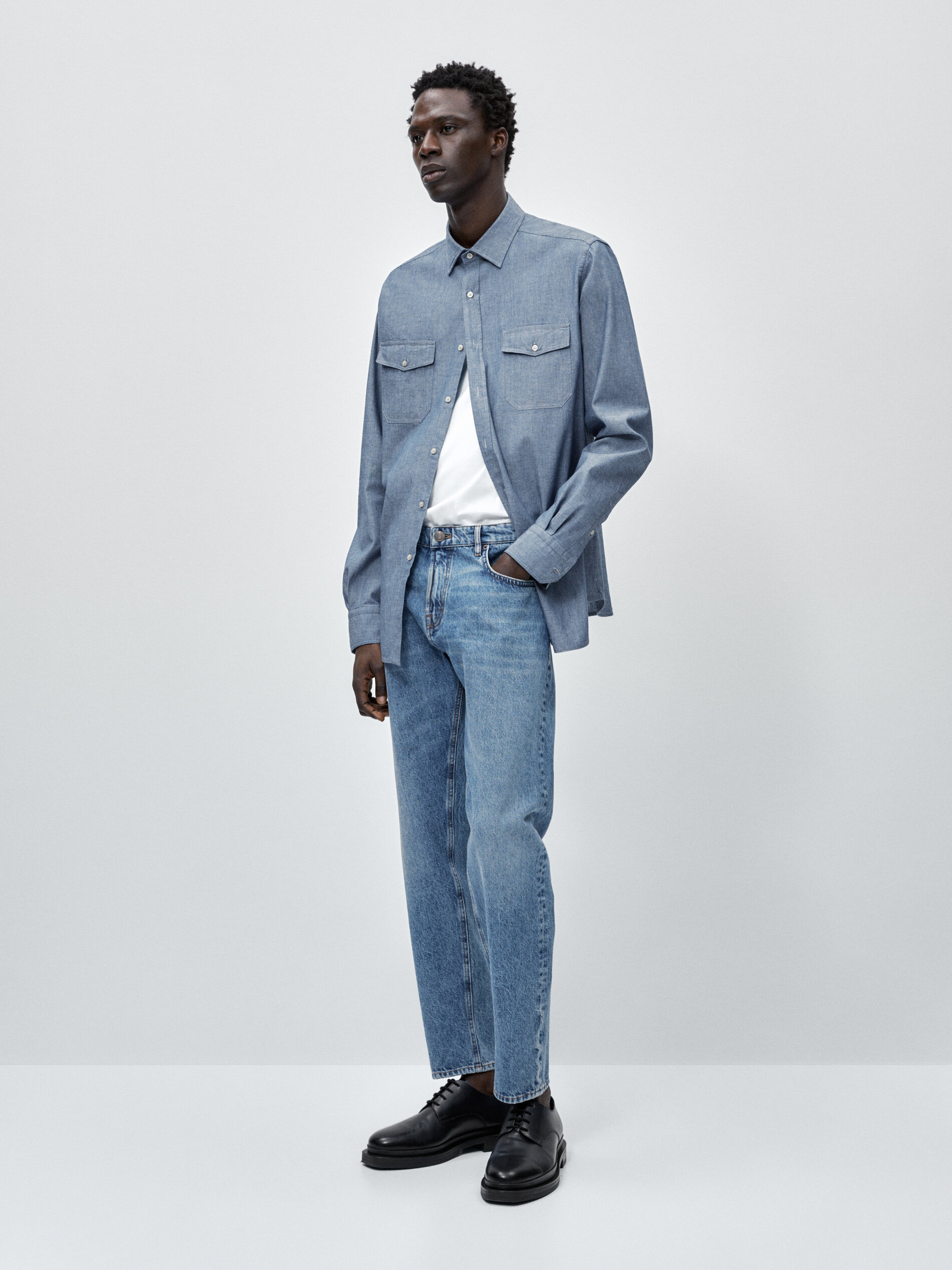 Calça vaquero com corte afunilado - INDIGO