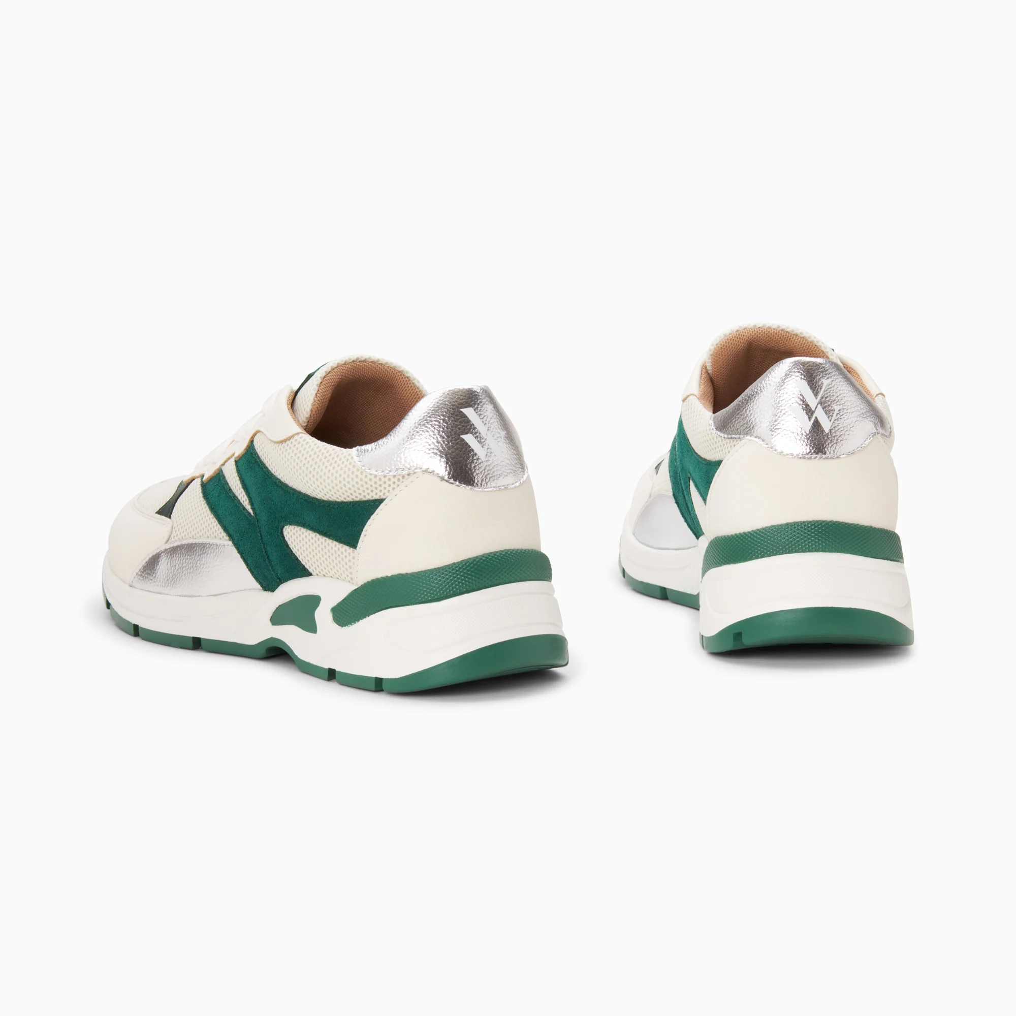 Sneakers-Baskets Montorgueil blanc cassé et vert à lacets