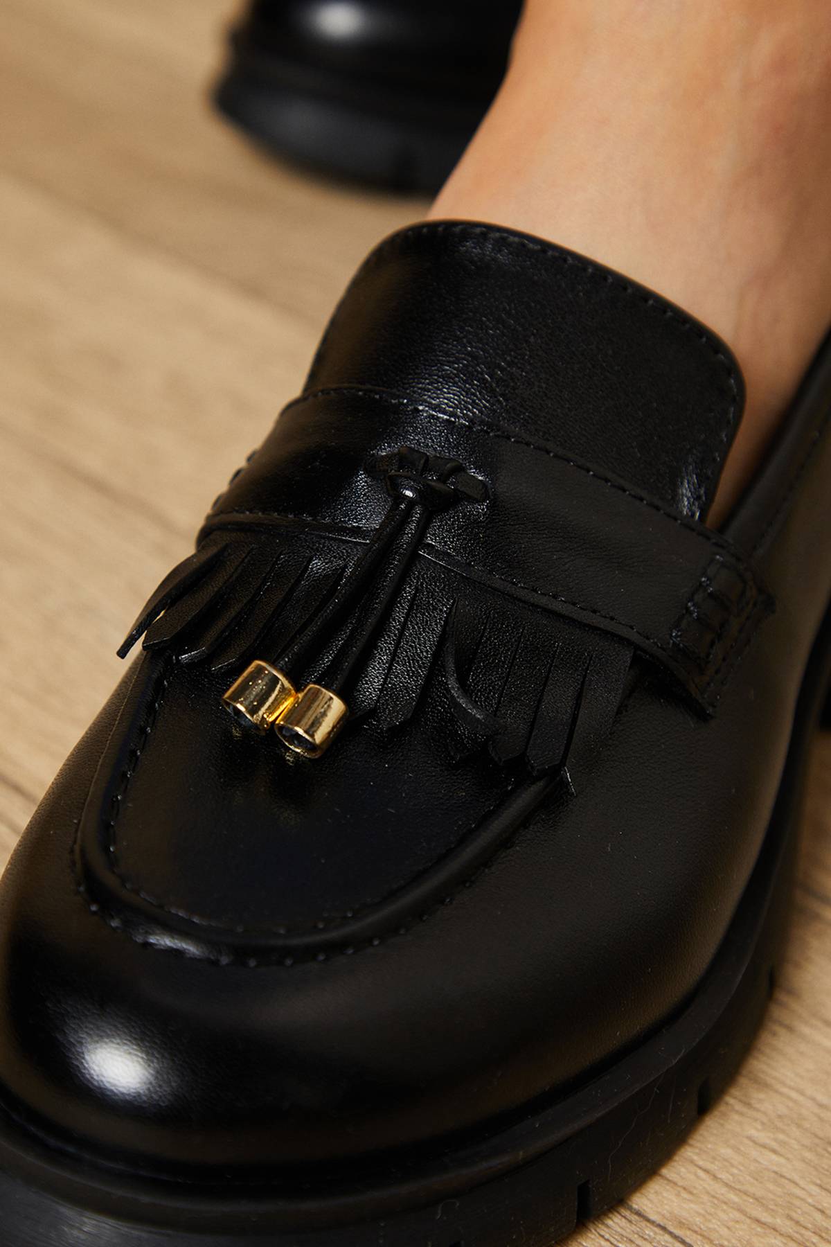 Oasis Mocassins Chunky Brooke en Cuir Véritable avec Détail Pompon