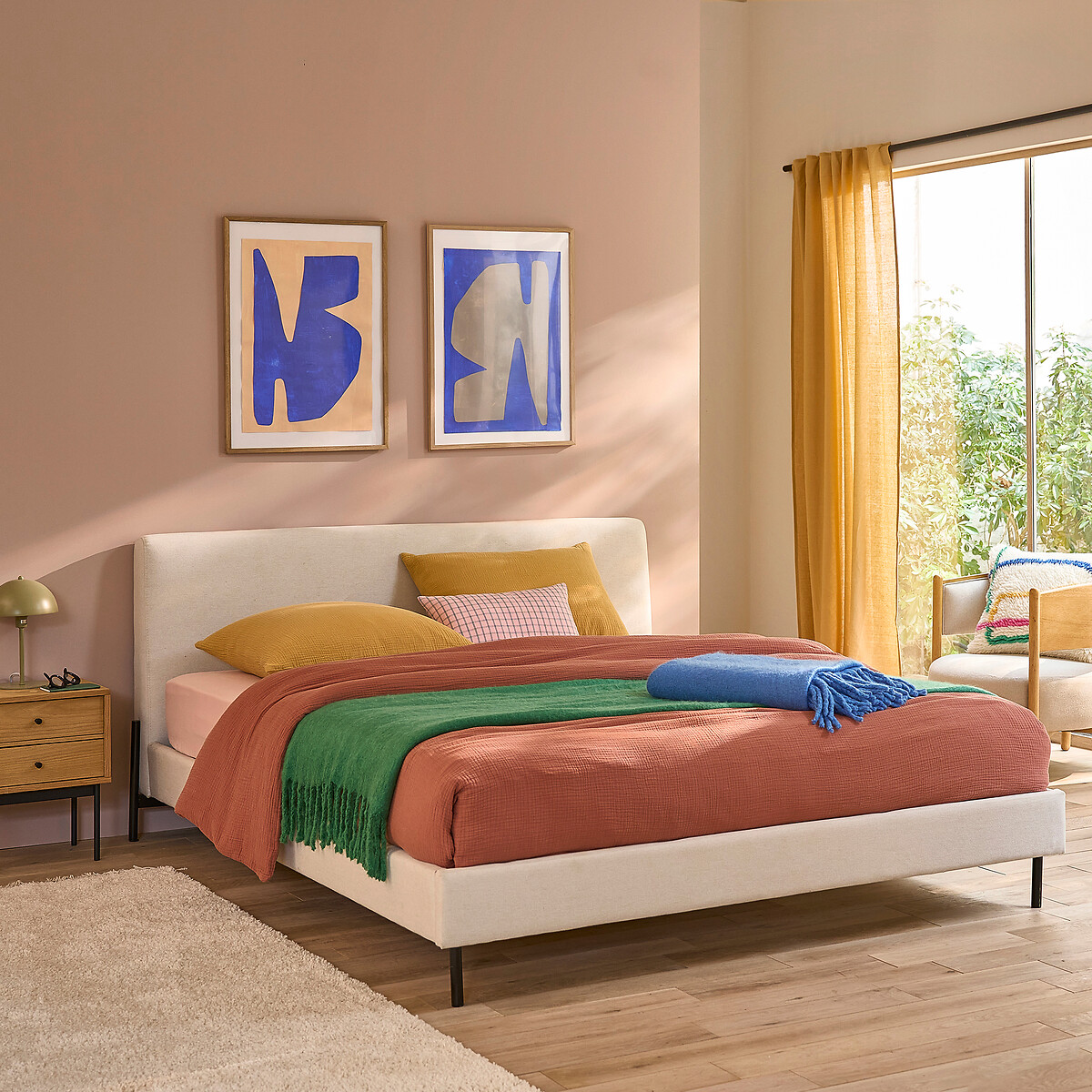 LA REDOUTE INTERIEURS<br>Cama estofada com base de ripas, Tella
