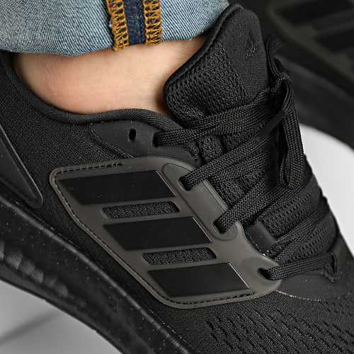 Baskets PureBoost 22 GZ5173 Core Black