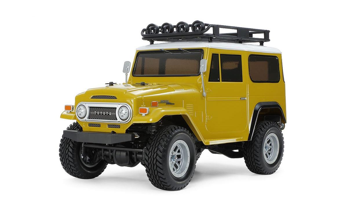 Scale Crawler Toyota Land Cruiser 40 CC-02 Gelb Bausatz 1:10<br>Toyota Land Cruiser Off-Road Modell im Massstab 1:10