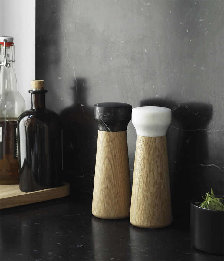 Normann Copenhagen Craft Kværn Peber Sort Oak/black