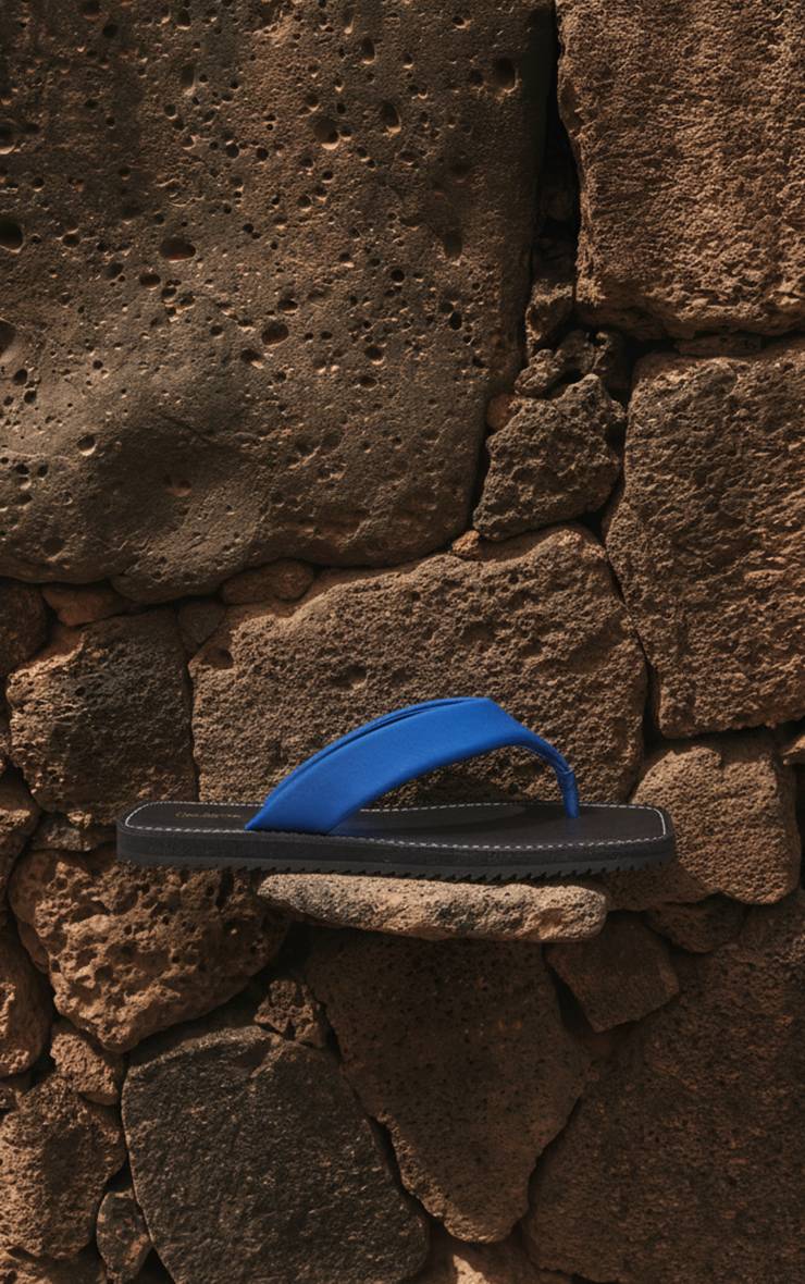 Bleu Cobalt Sandales Tongs À Entredoigt Matelassé En Néoprène