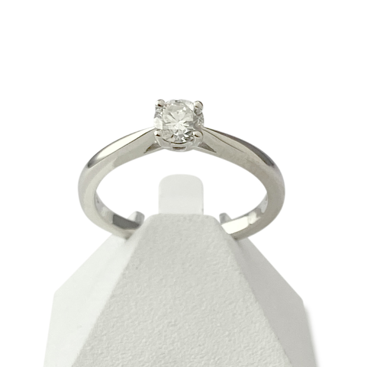 Solitaire d'occasion or 750 blanc diamant 0.30 carat