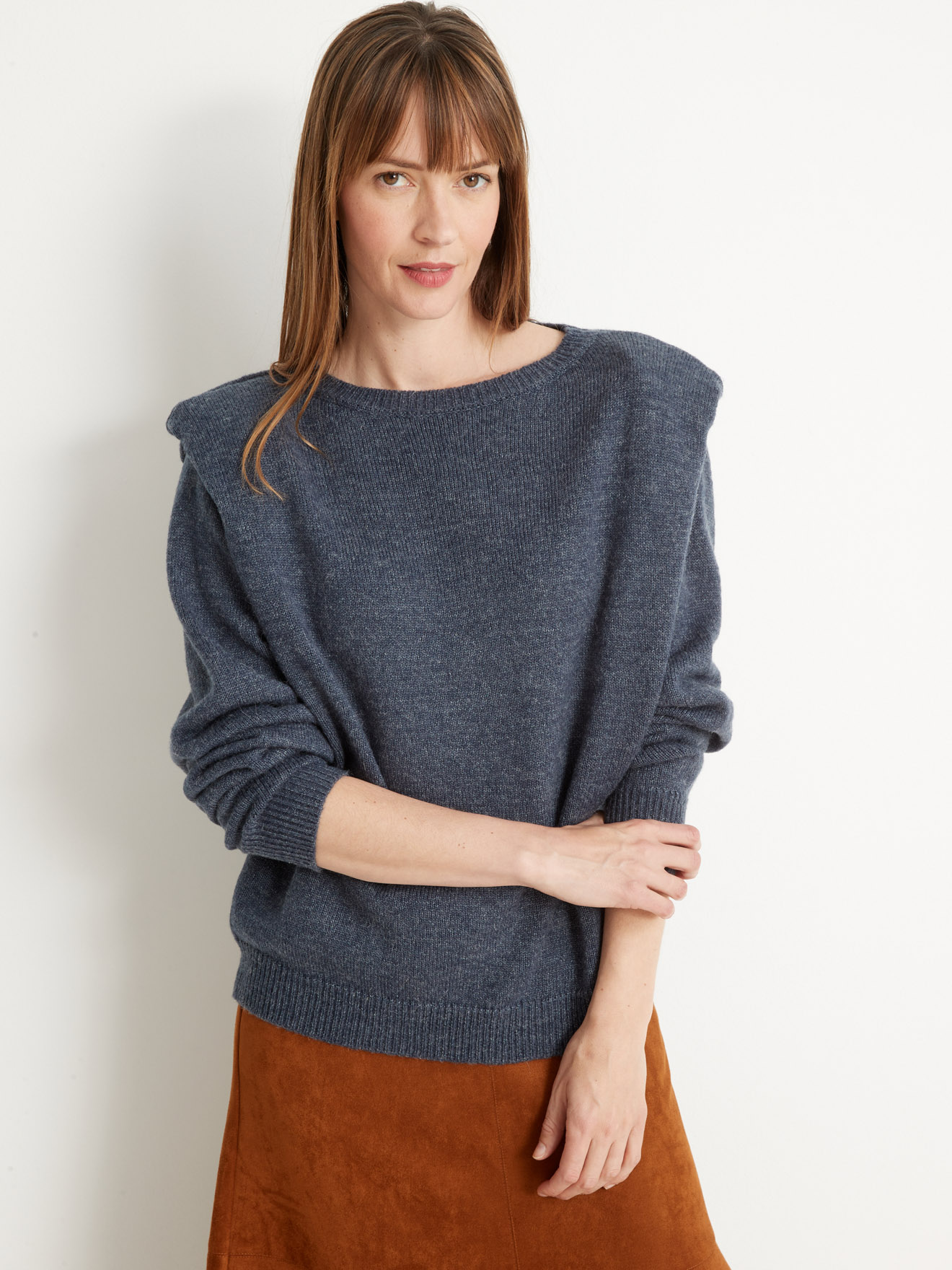 Pull à fines épaulettes