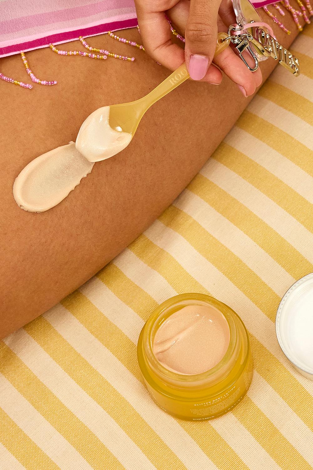 GRADUAL BODY GLITTER