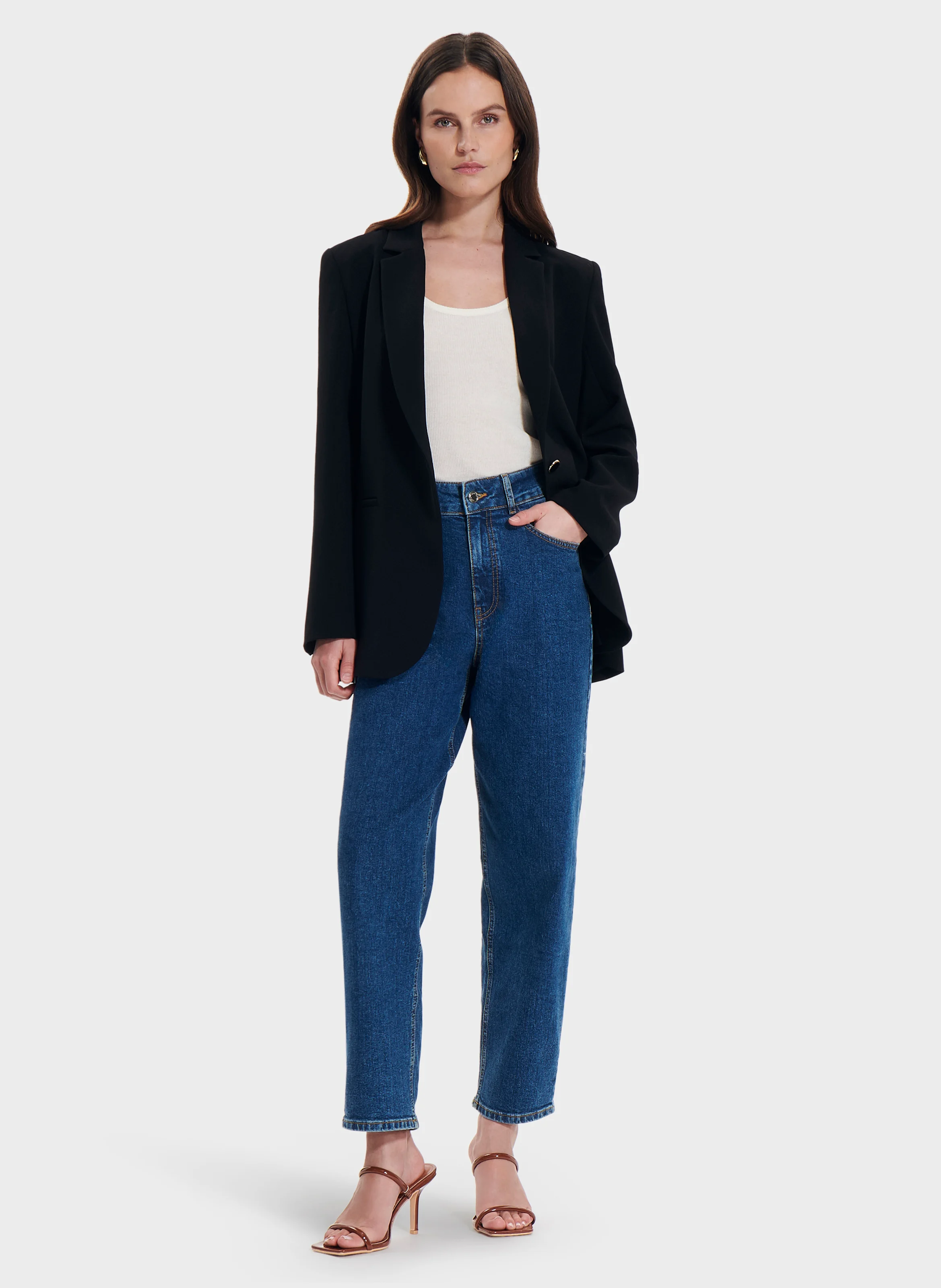 VICTORINA - Veste de tailleur boutonnée | Noir
