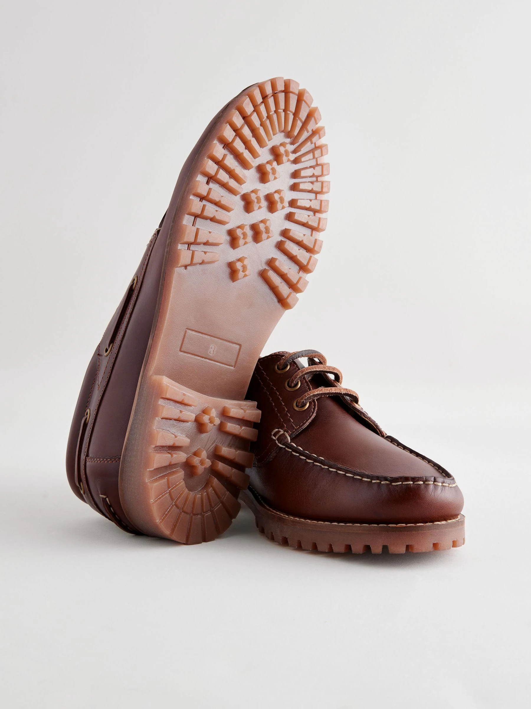 Lichtbruin - Leren bootschoenen met profielzool