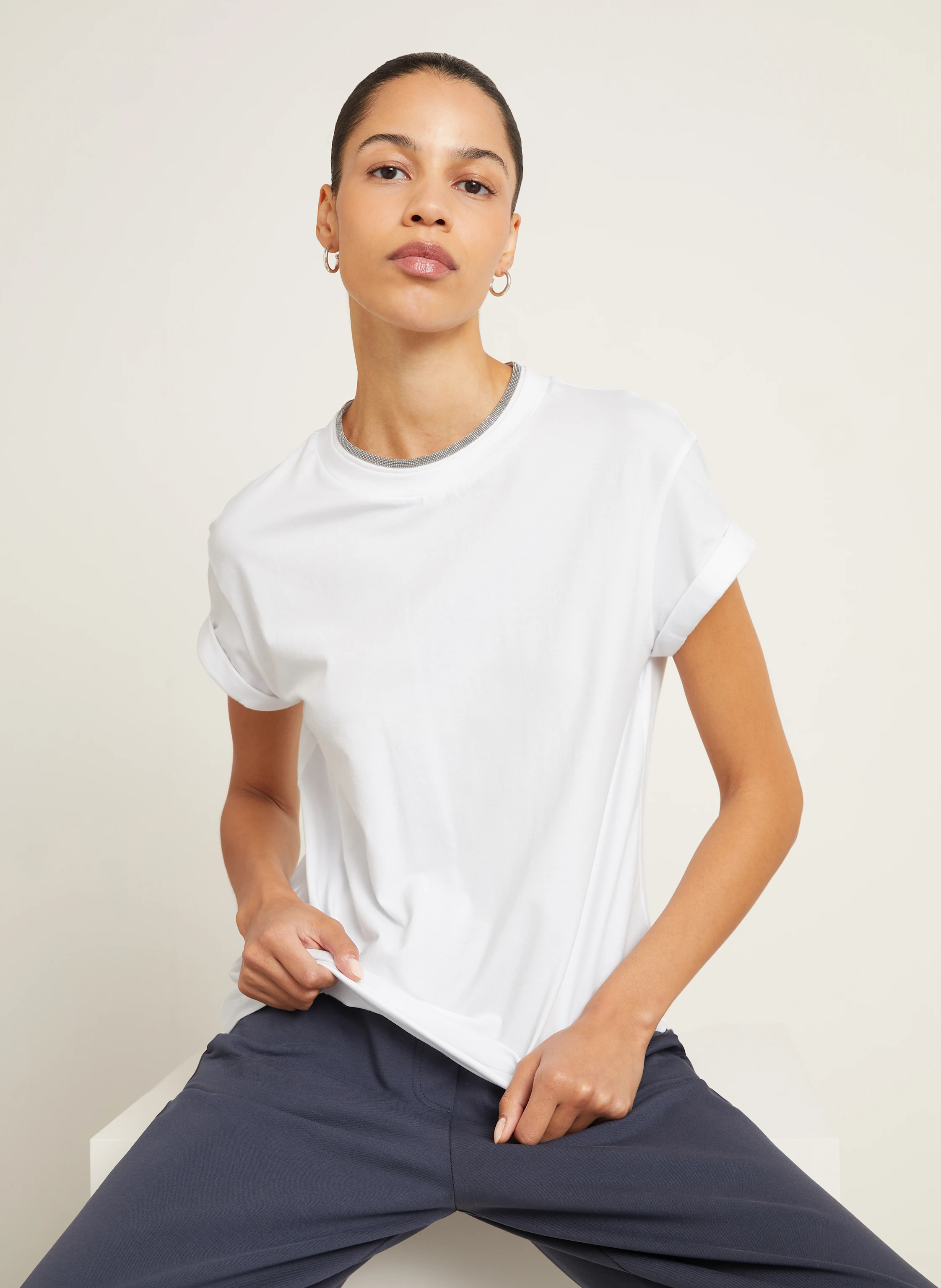 BRUNELLO CUCINELLI T-Shirt mit Zierperlen