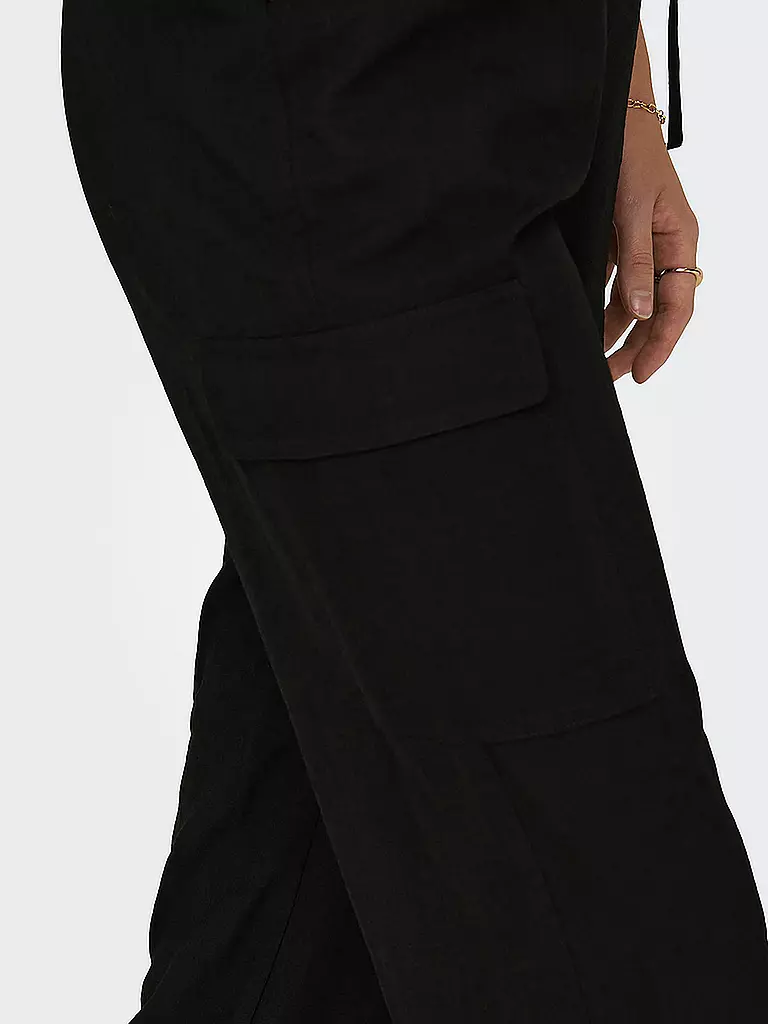 ONLY Cargohose ONLKATINKA  schwarz