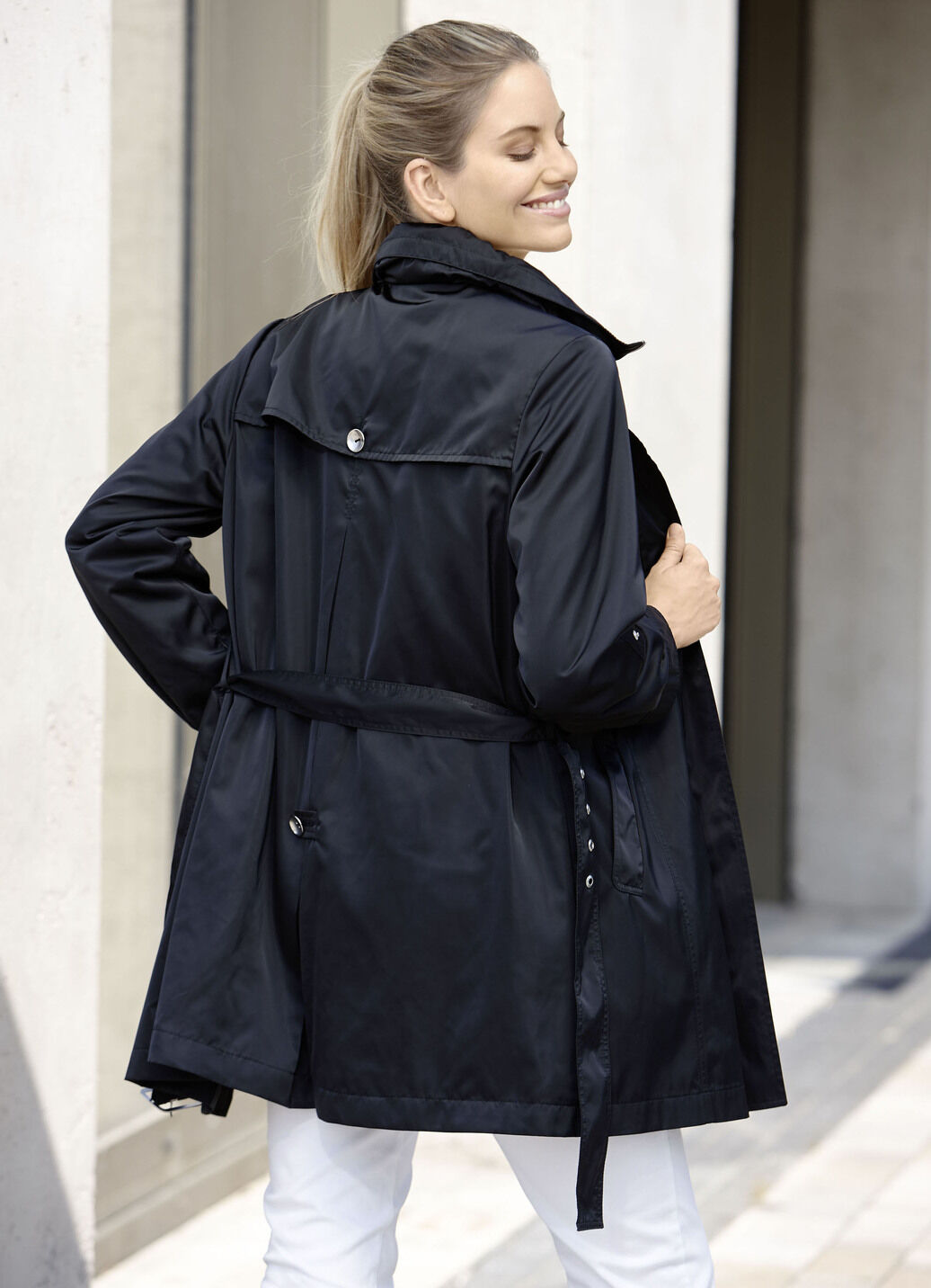 Longjacke mit Gürtel in Trench-Optik