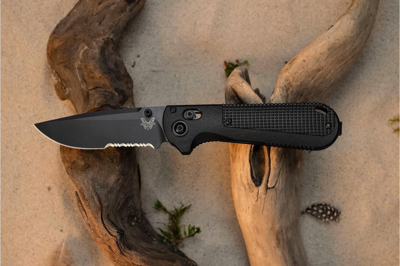 Benchmade Redoubt Black 430SBK-02 Serrated zakmes