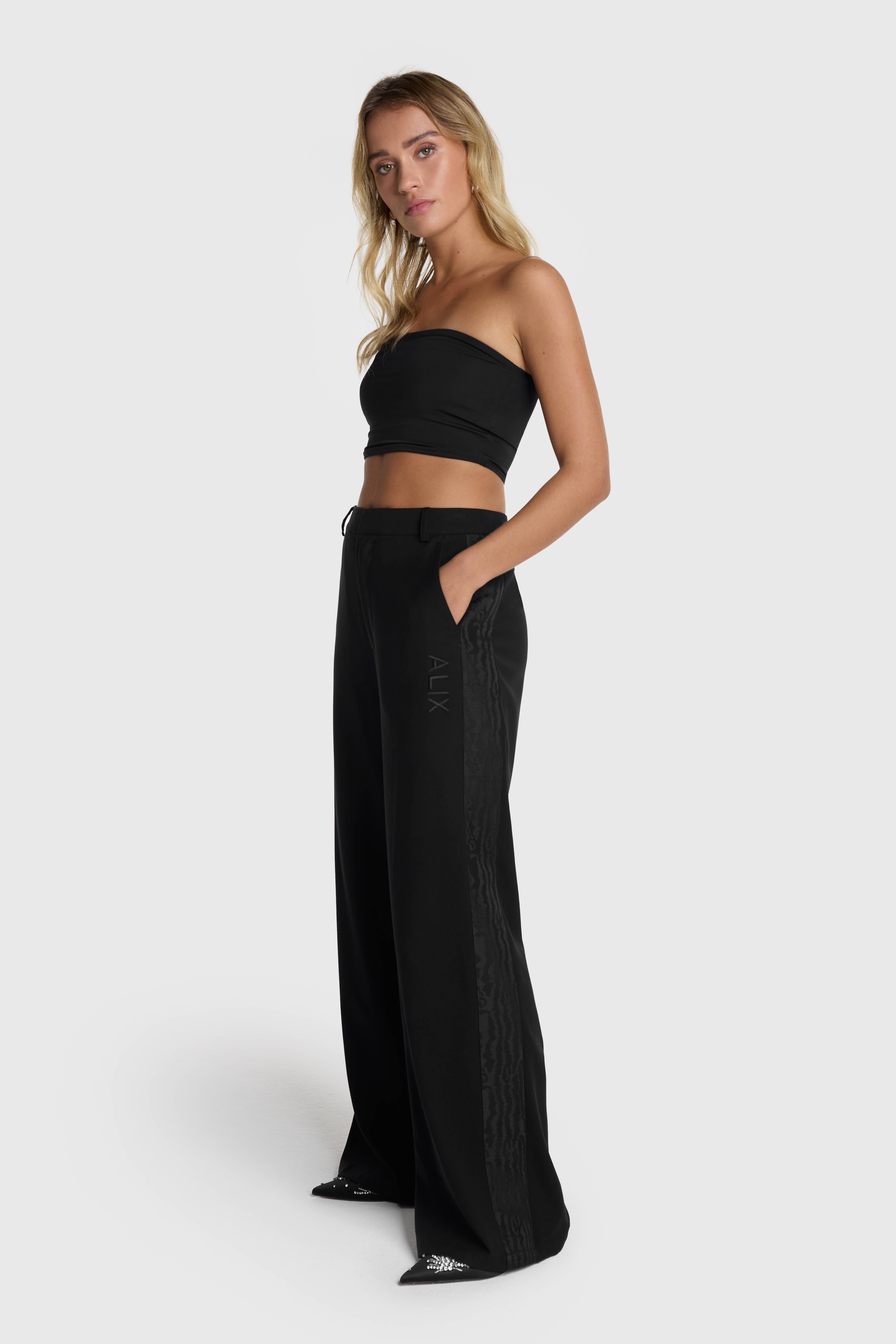 Alix the Label straight broek zwart