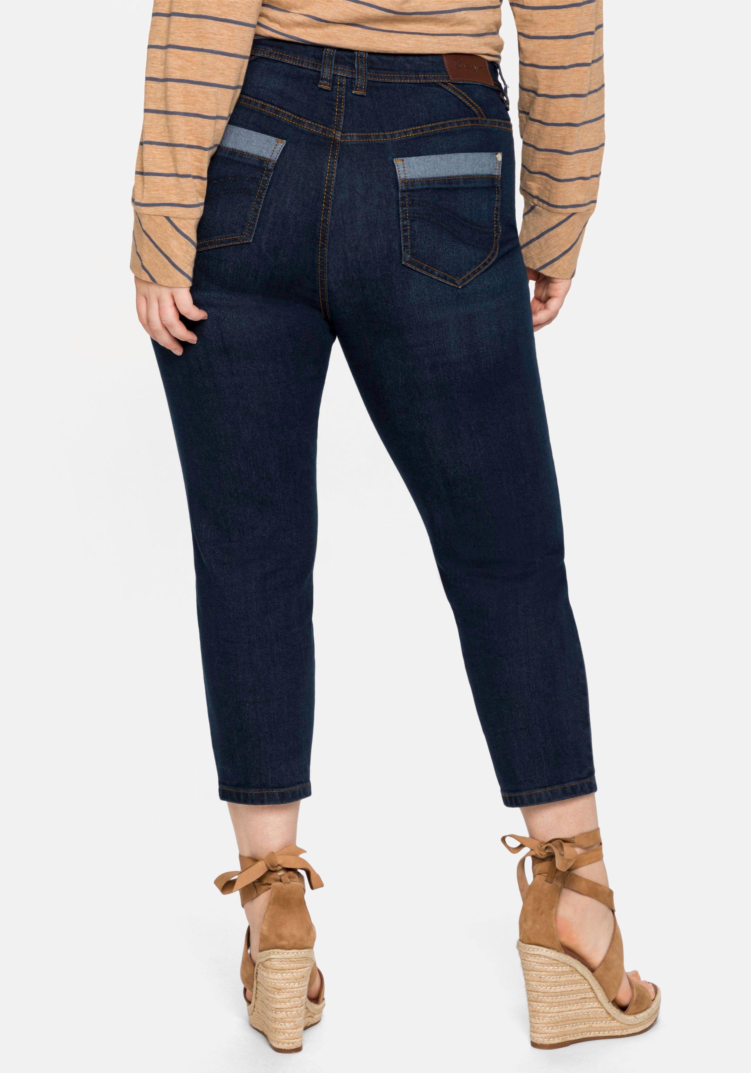 Skinny Jeans in 7/8-Länge, mit Stickerei vorn