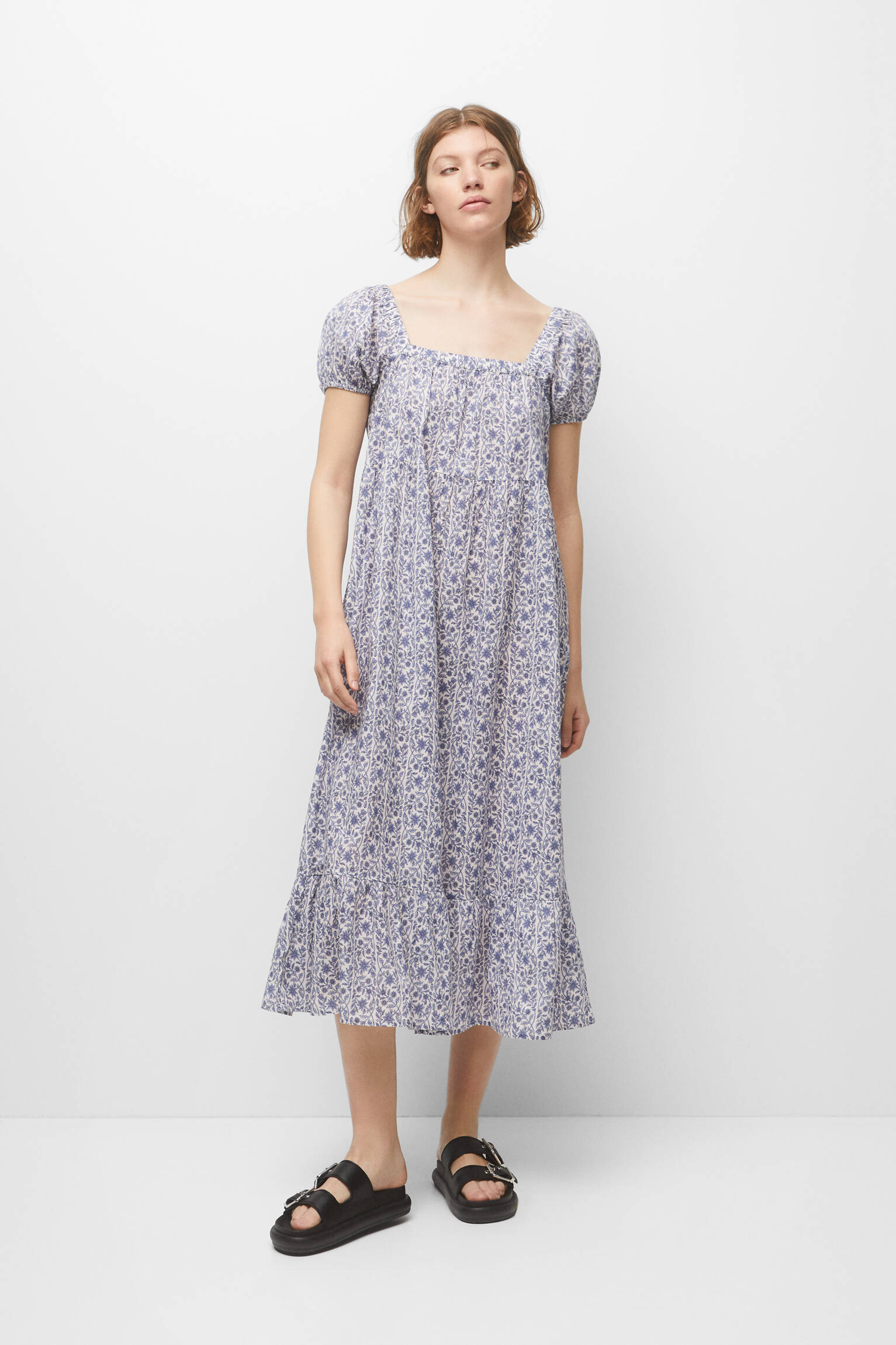 VESTIDO LONGO FLORAL OVERSIZE - AZUL