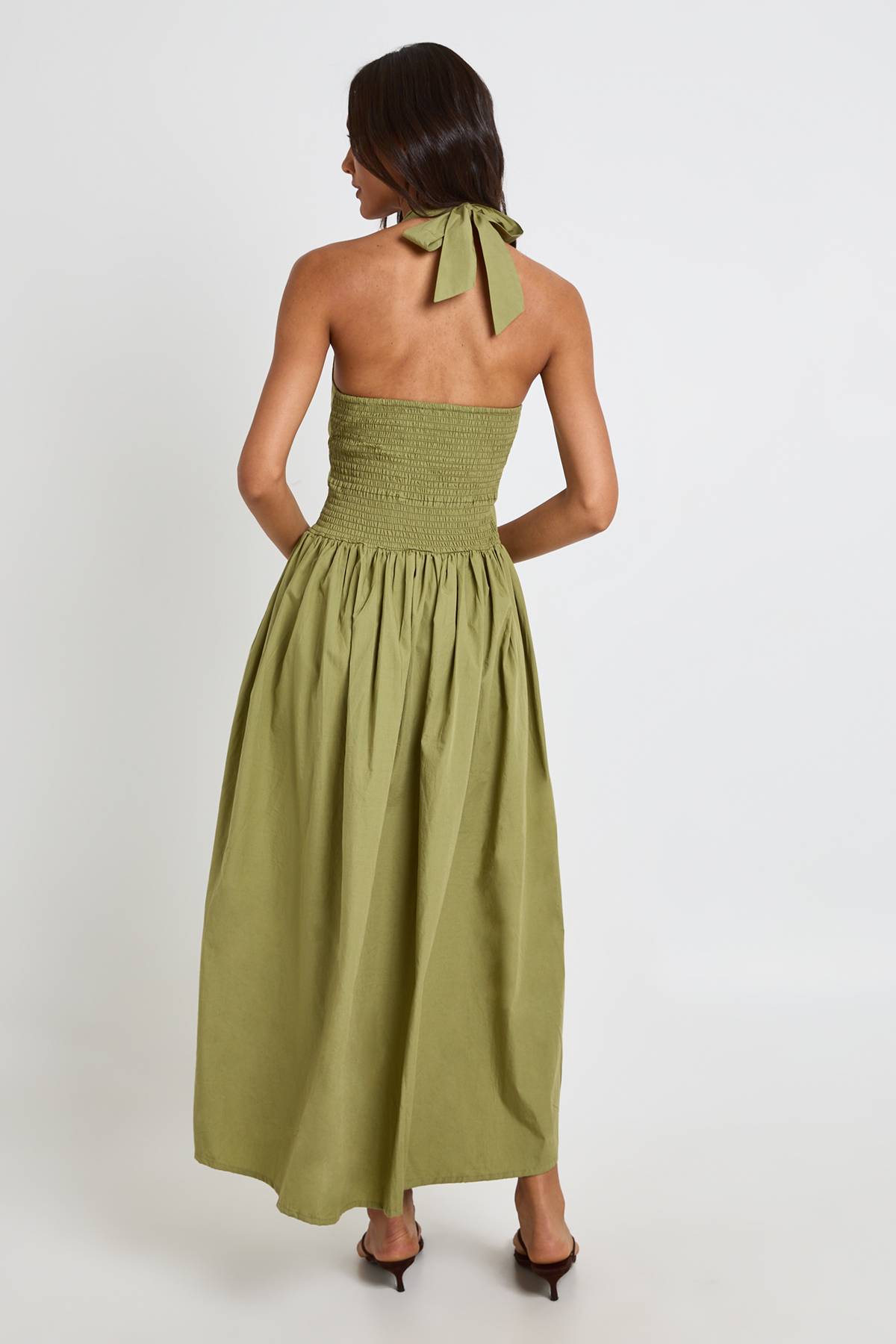 boohoo Robe Midi Plissée En Popeline De Coton Avec Encolure Dos-nu Coupe Tall