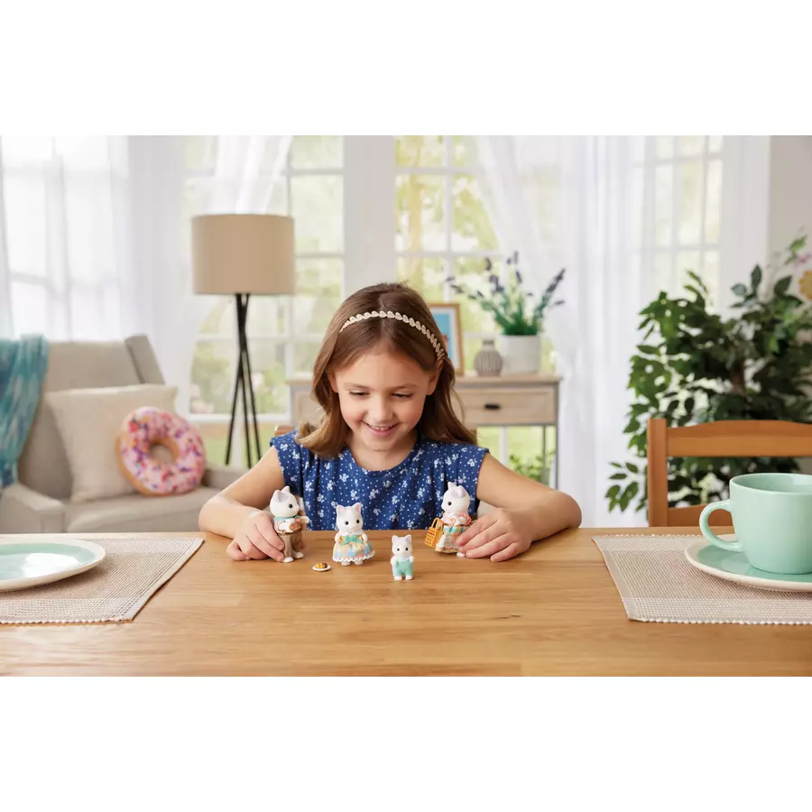 Sylvanian Families® Milchkatzen Familie