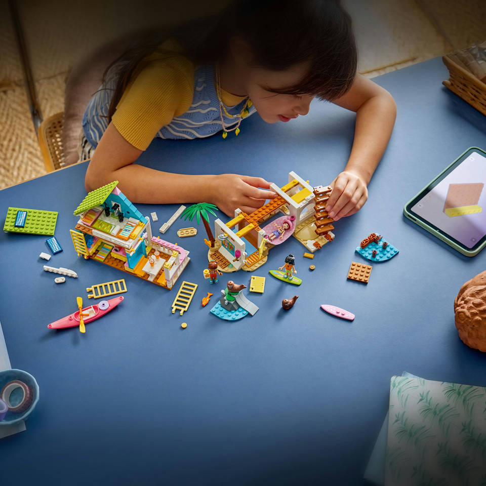 LEGO Friends strandhuis met zeehond 42699