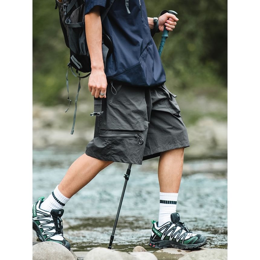 DuckleBeam - Mid Rise Plain Cargo Shorts