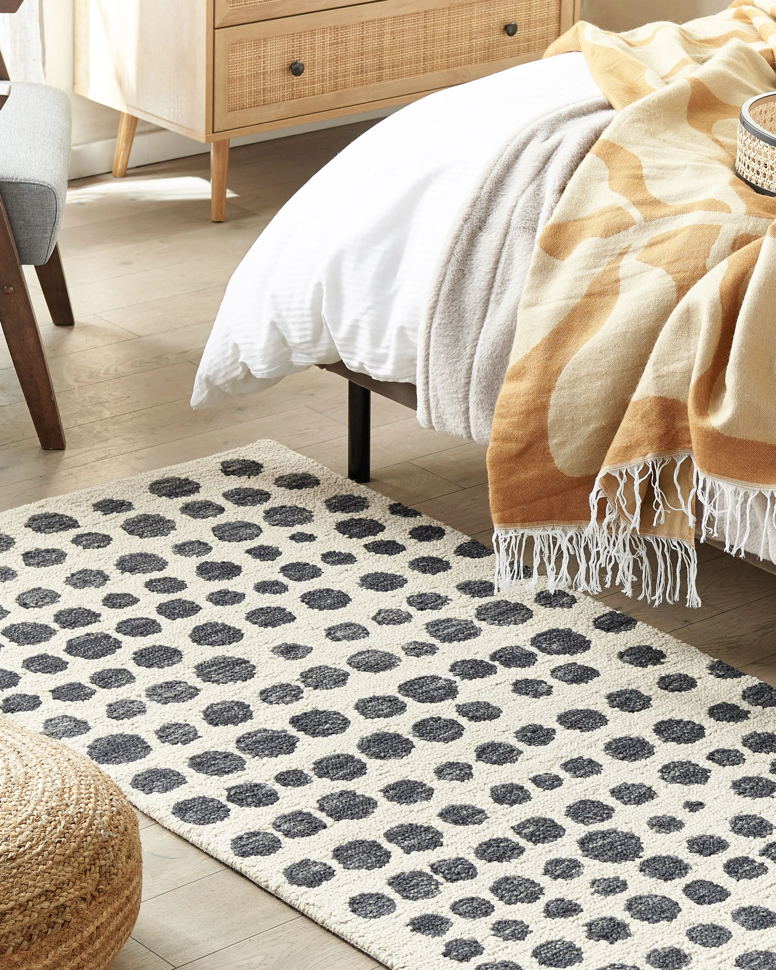 Vloerkleed HAVRAN Zwart/wit 80 x 150 cm Wol
