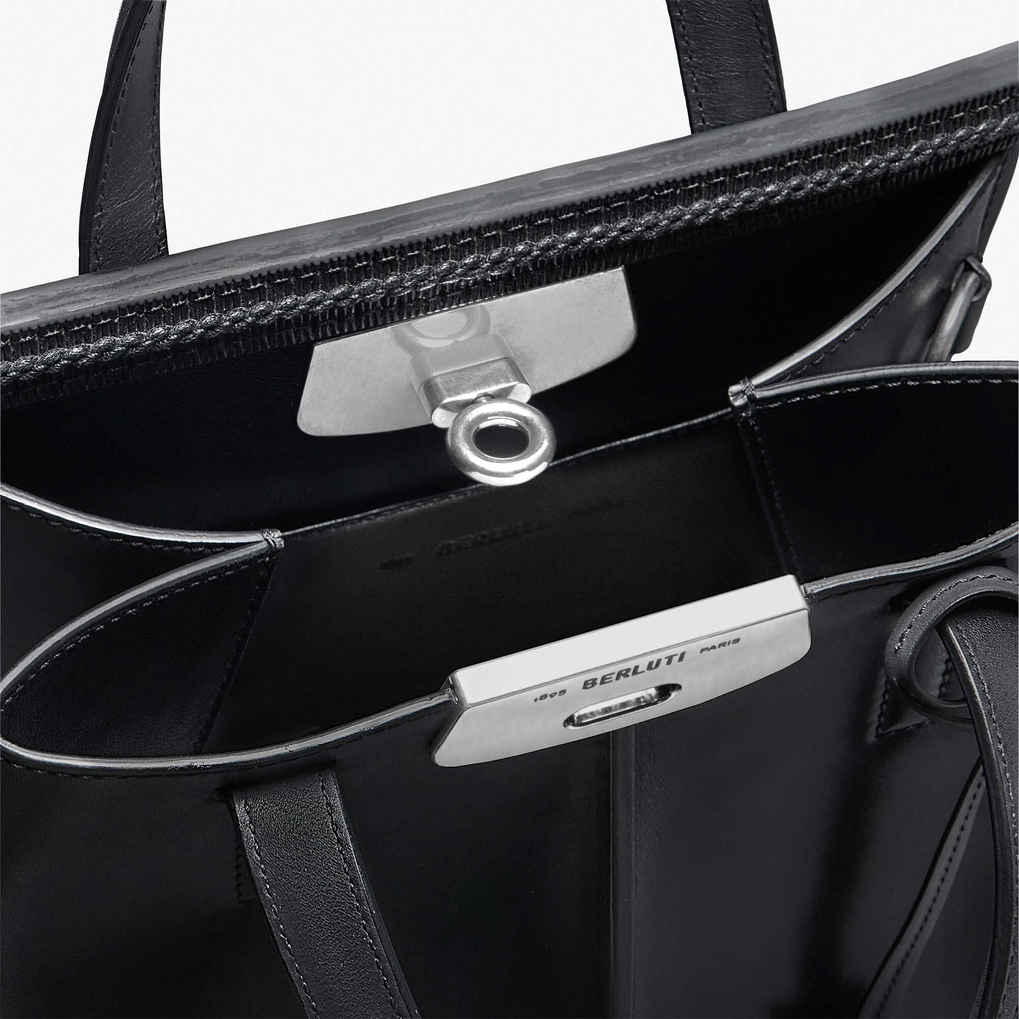 Sac Bandoulière Luti 25 En Cuir