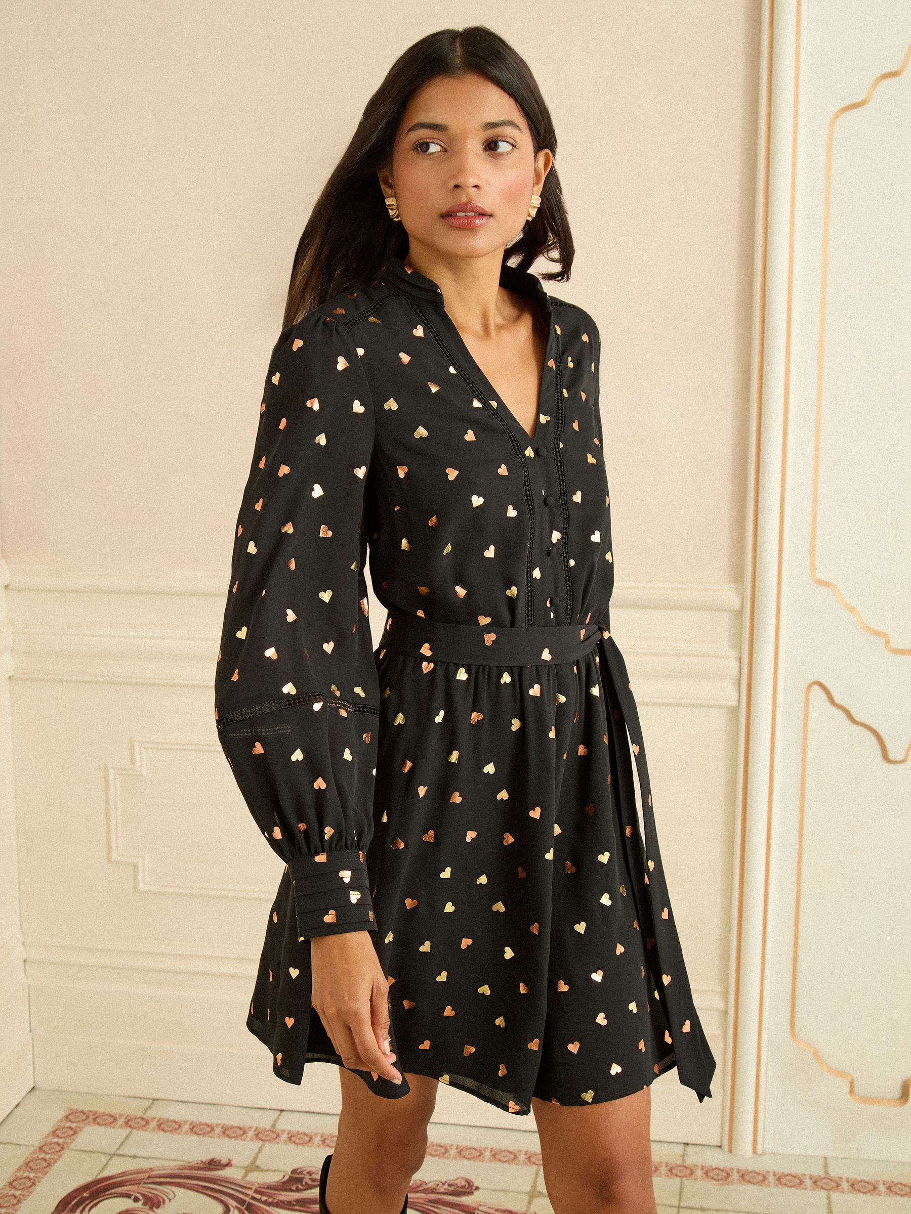 Zwart hart met folieprint - Love & Roses Notch Neck Mini Dress