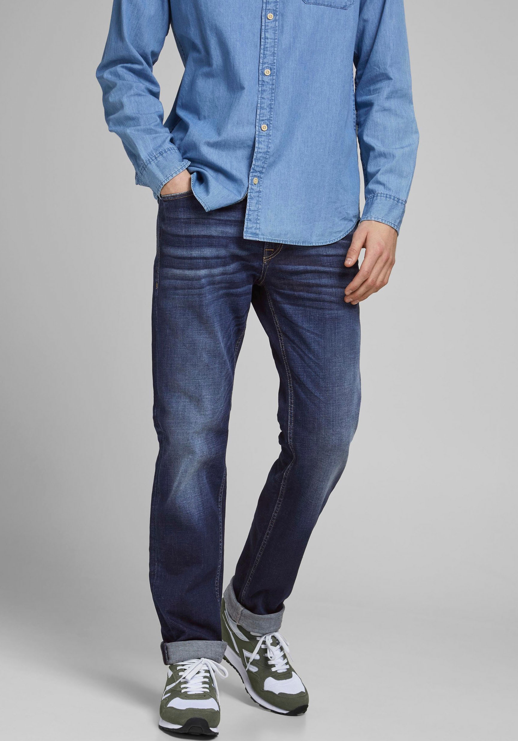 Jack & Jones Regular-fit-Jeans »JJICLARK mit Used-Look und Stretch für den Alltag«, mit Abriebeffekten