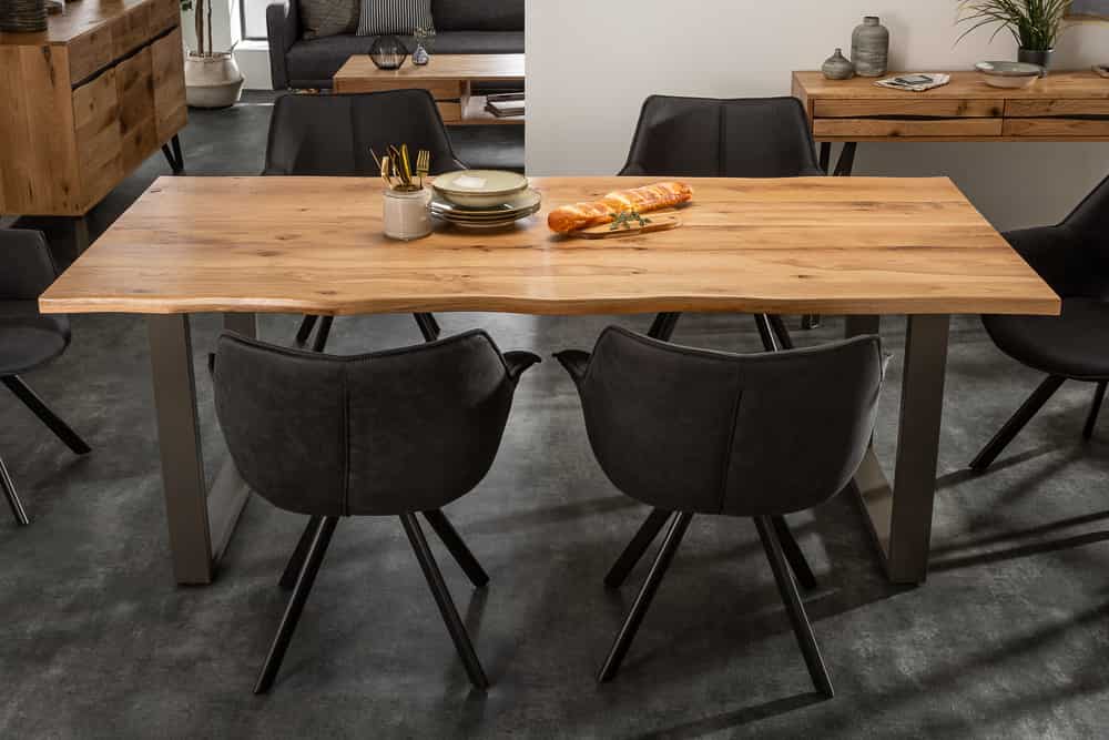 Massivholz Esstisch LIVING EDGE 160cm natur Wildeiche geölt Baumkante Metallgestell