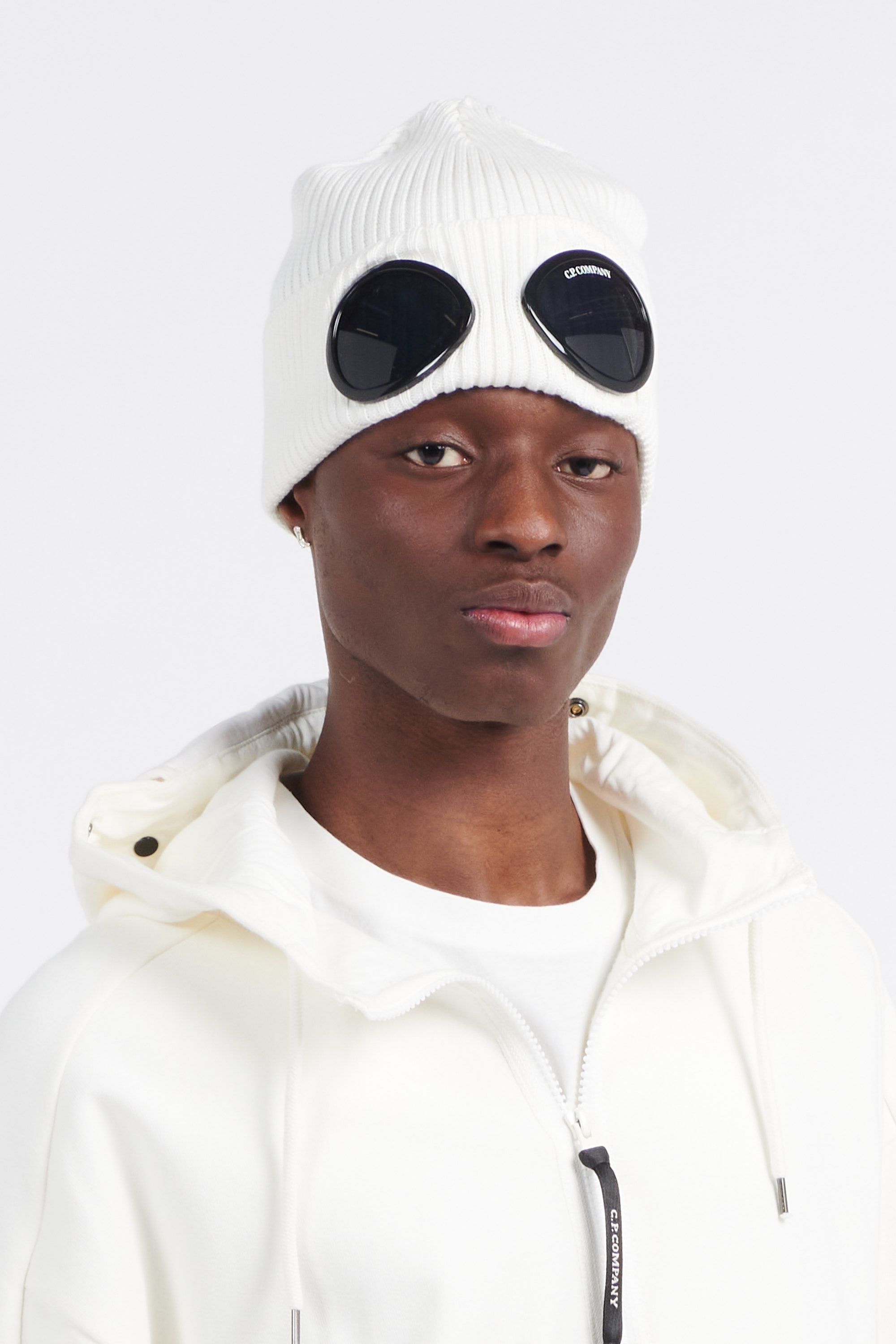 C.P. COMPANY Bonnet  COTTON GOGGLE BEANIE Blanc