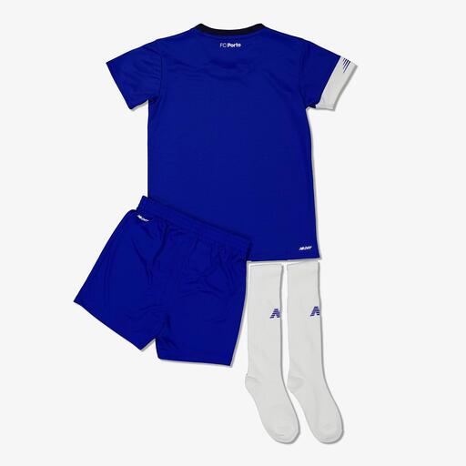 Uniforme principal do FC Porto 23/24