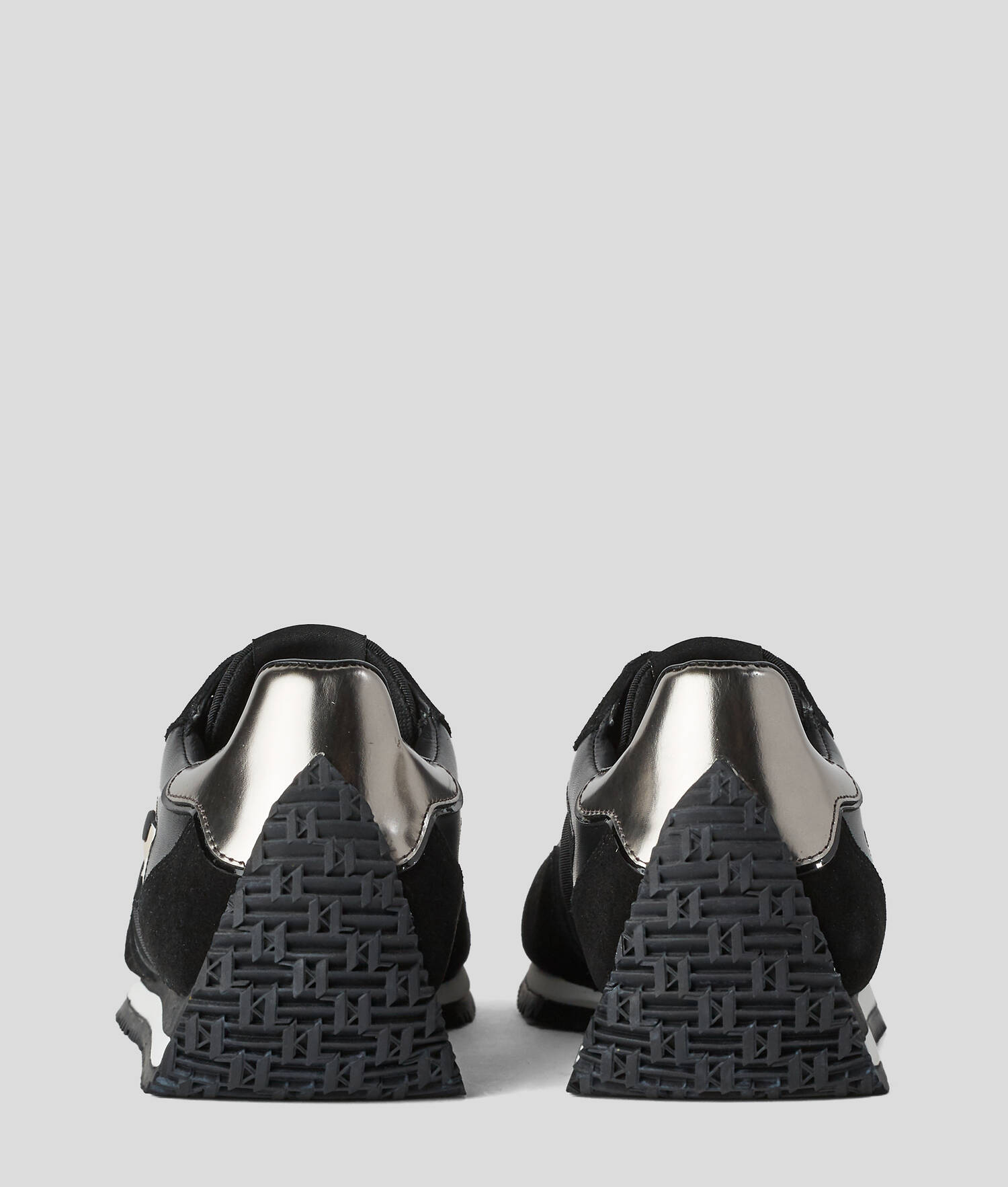 BASKETS KARL IKONIK NFT